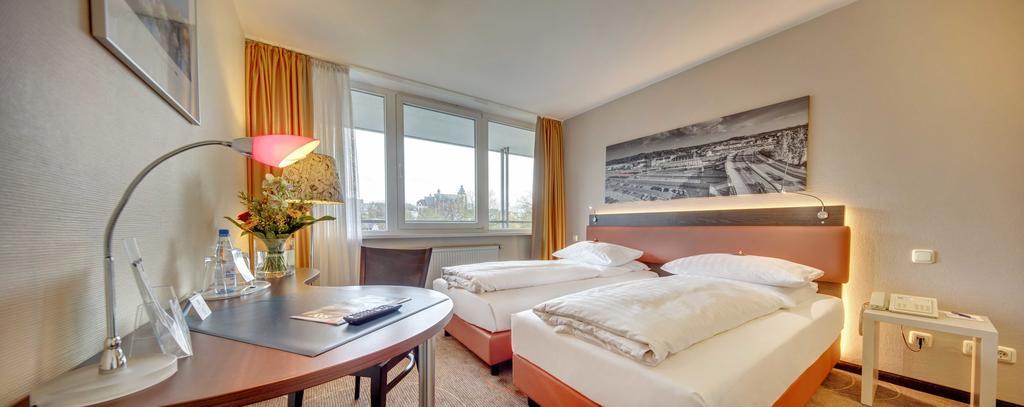 Best Western Hotel Βέτσλαρ Εξωτερικό φωτογραφία